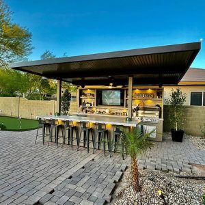 Fantasy Island 20'x20' (70" TV)